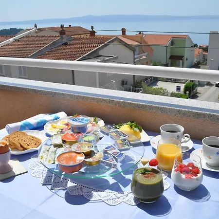 Apartments Veselko Makarska Buitenkant foto