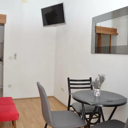 Apartments Veselko Makarska Buitenkant foto